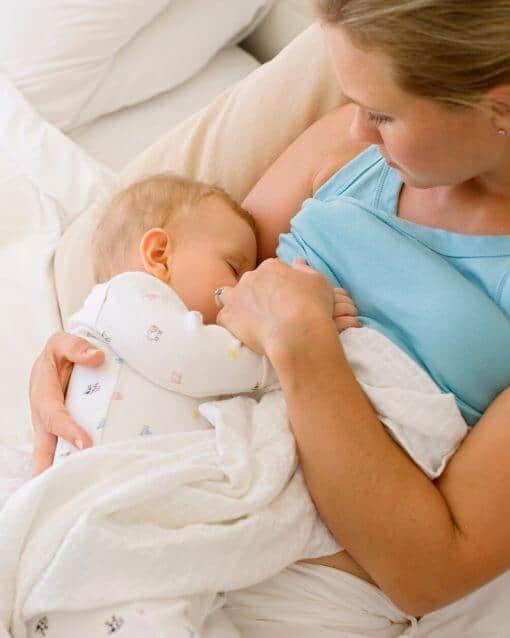 Mom Breastfeeding | To The Mama Who Got Out Of Bed Today, I’m Proud of You
