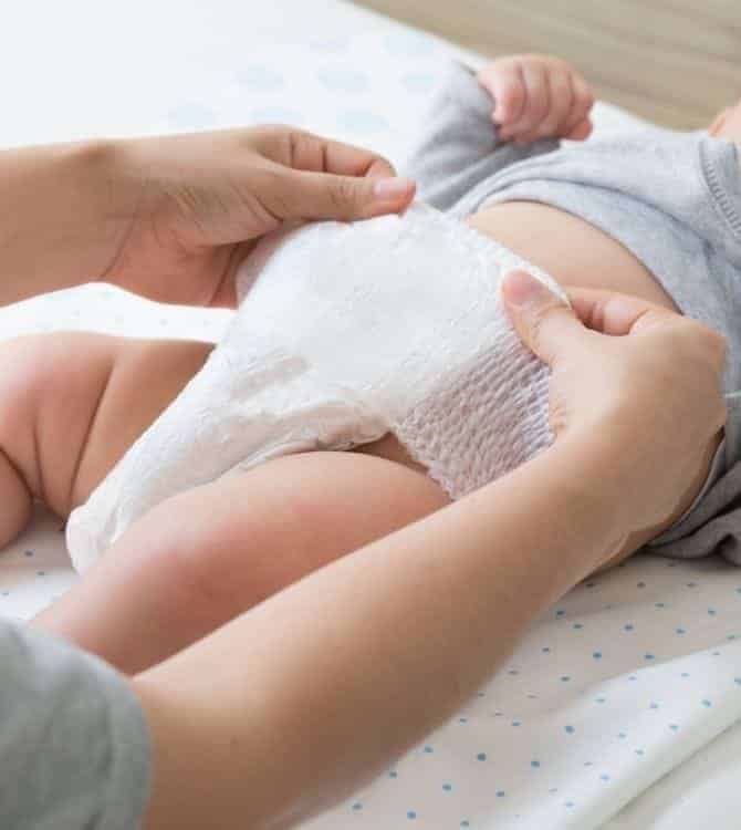 Things-to-Consider-When-Buying-Disposable-Diapers