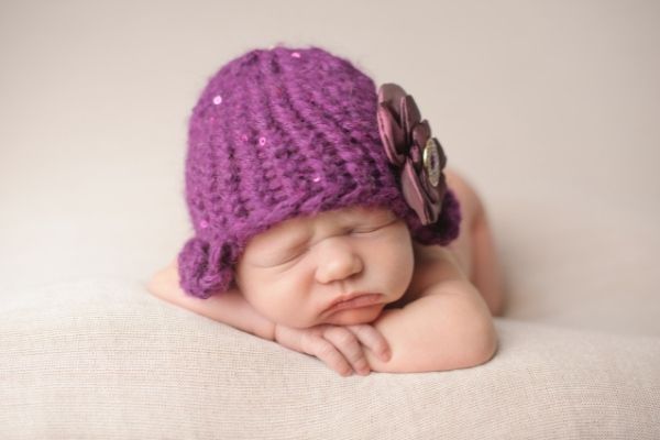 150+ BEST Middle Names For Amelia [Cute & Pretty]