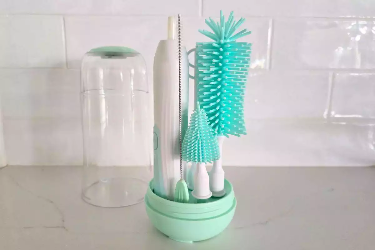 MomMed Electric Bottle Brush Cleaner Set (UV light)
